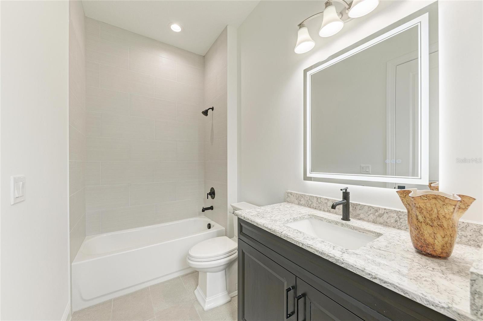 ARTISTRY PH 3B - Residential