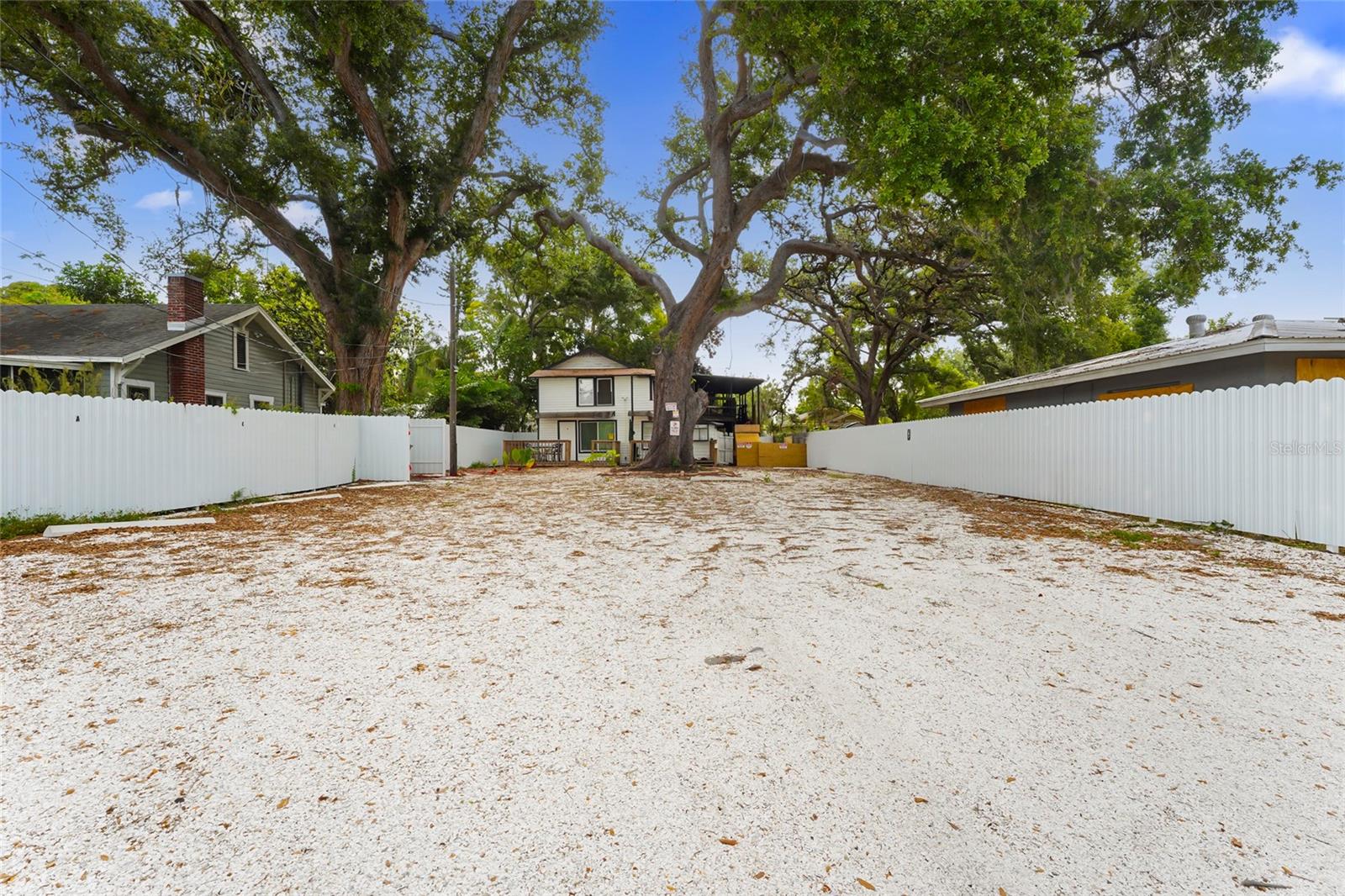 Prime development opportunity just minutes from downtown Bradenton! This vacant lot is ideally located near the heart of the city, offering convenient access to shopping, dining, entertainment, and the beautiful Manatee River waterfront.

Zoned for multi-family residential use, this property presents an excellent opportunity for investors and developers looking to build income-producing units in a rapidly growing area. With close proximity to major roadways, local amenities, and ongoing redevelopment projects, demand for housing in this location continues to rise.

Don’t miss your chance to secure a piece of Bradenton’s expanding market.