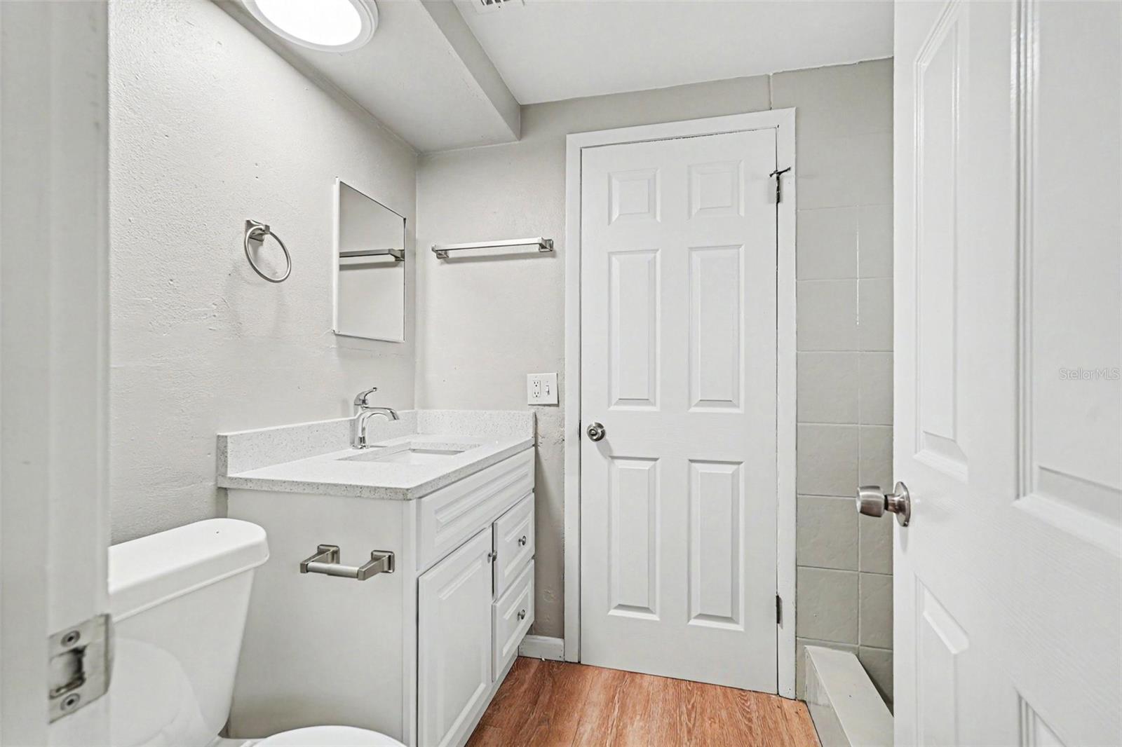 EMBASSY HILLS - Residential