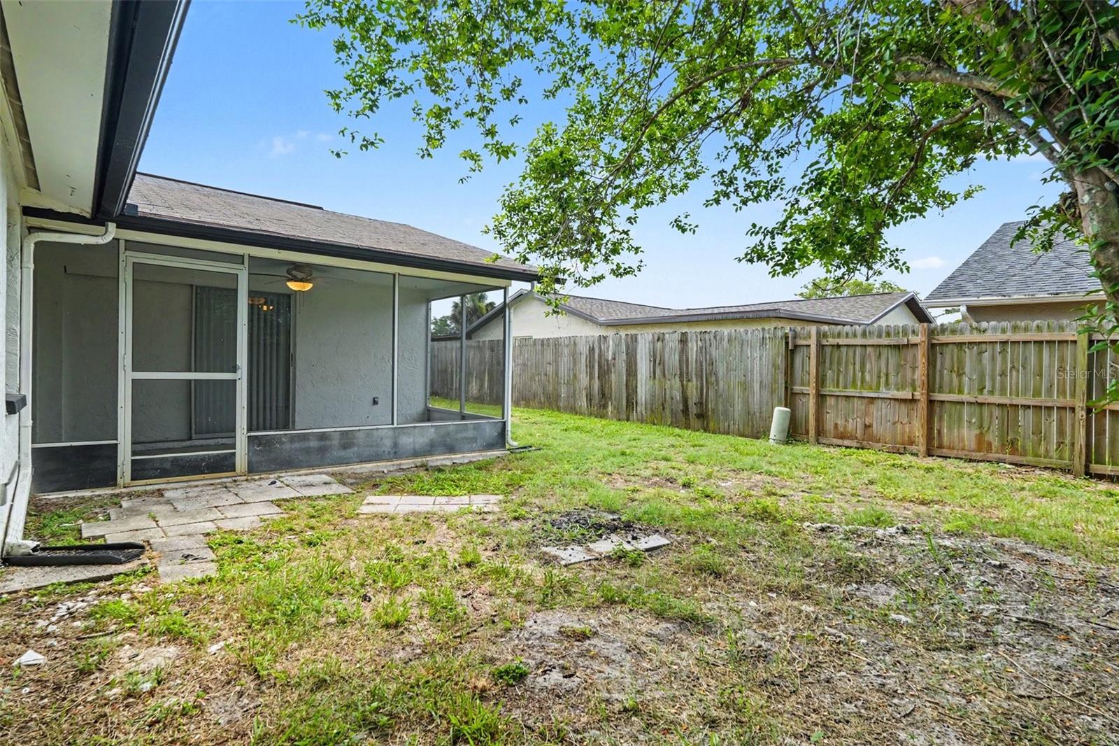 EMBASSY HILLS - Residential