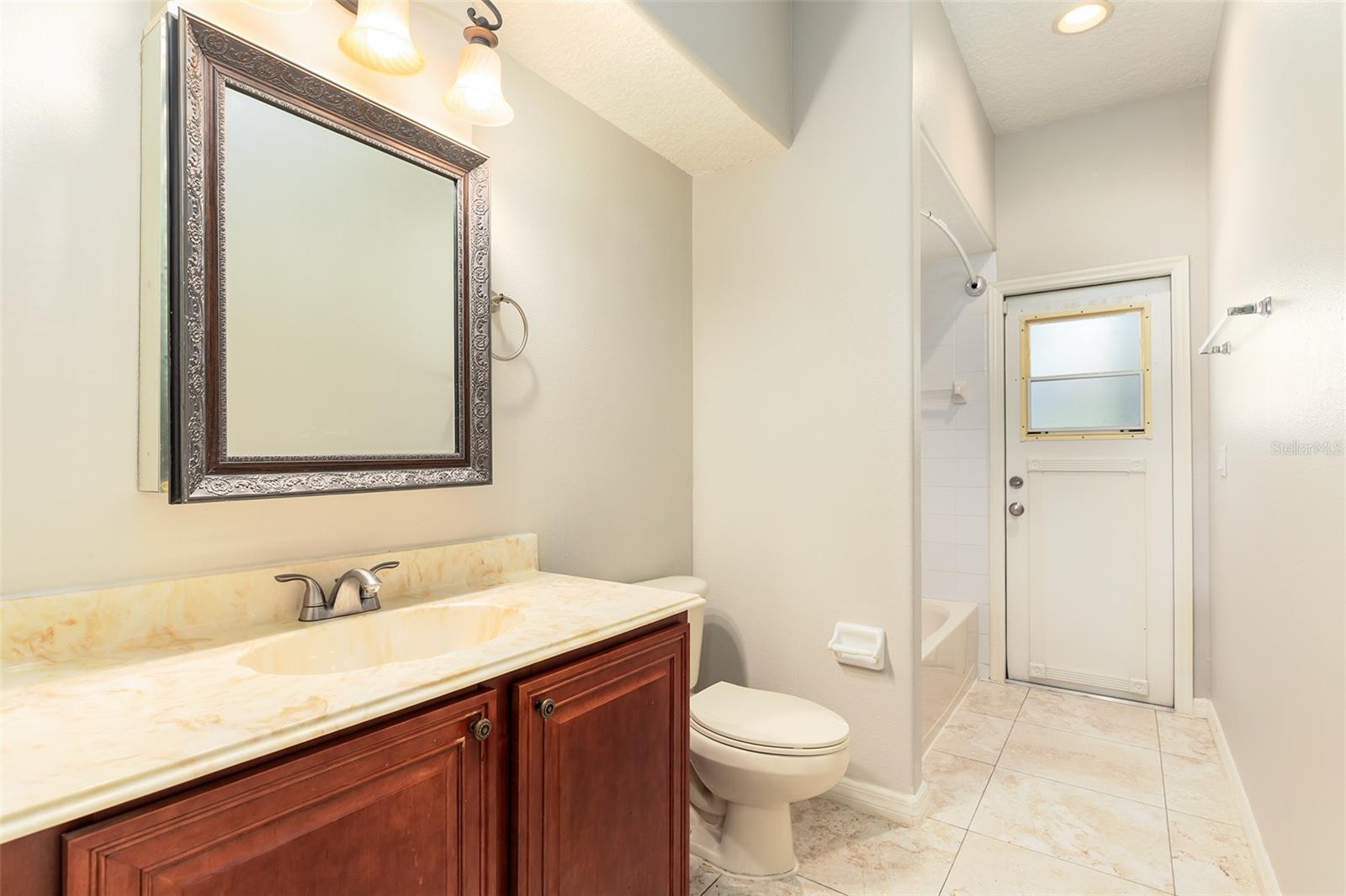 GEORGIA COVE 44/1 - Residential