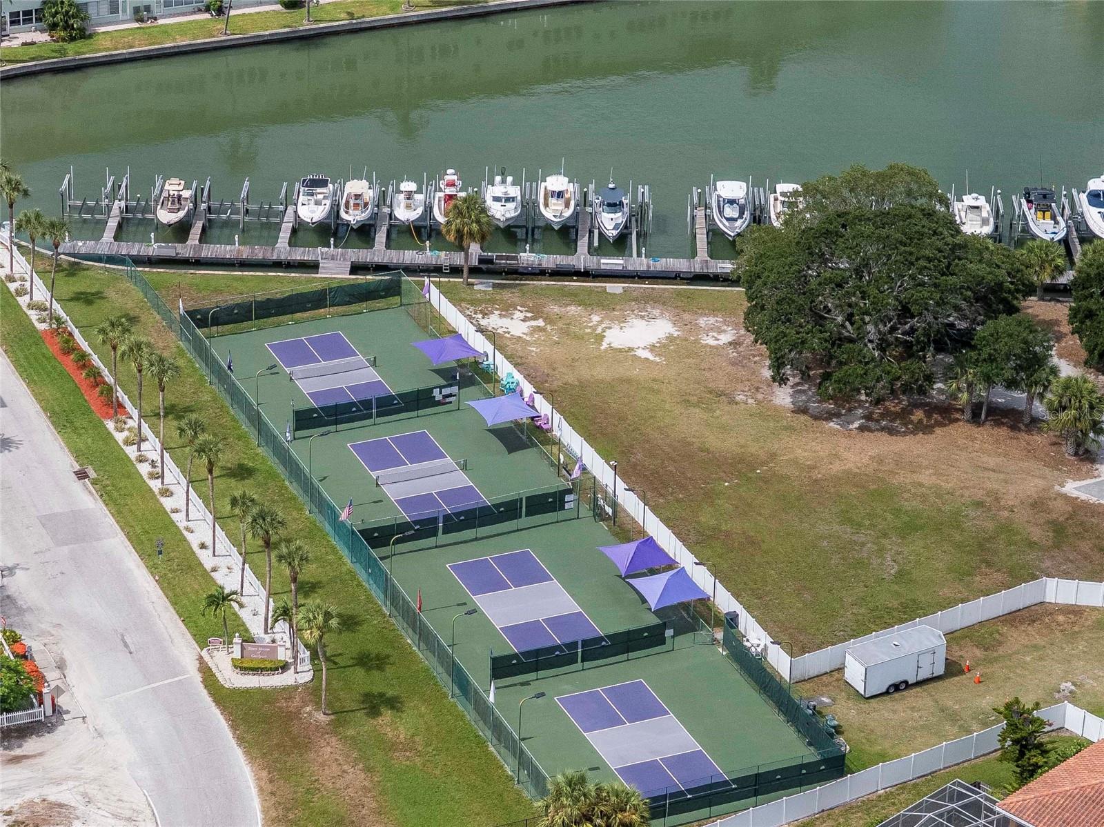 TOWN SHORES OF GULFPORT - Residential