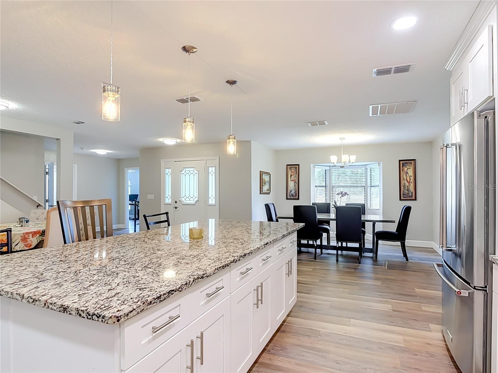 GLEN OAKS - Residential