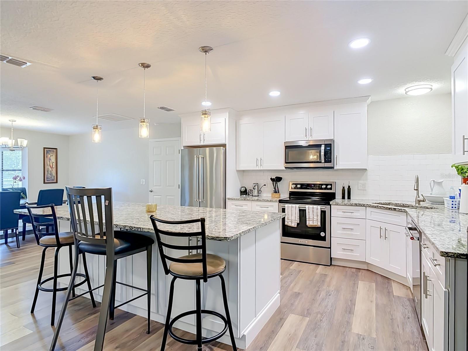 GLEN OAKS - Residential