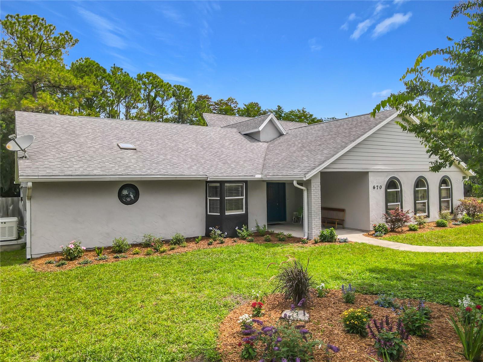 GLEN OAKS - Residential