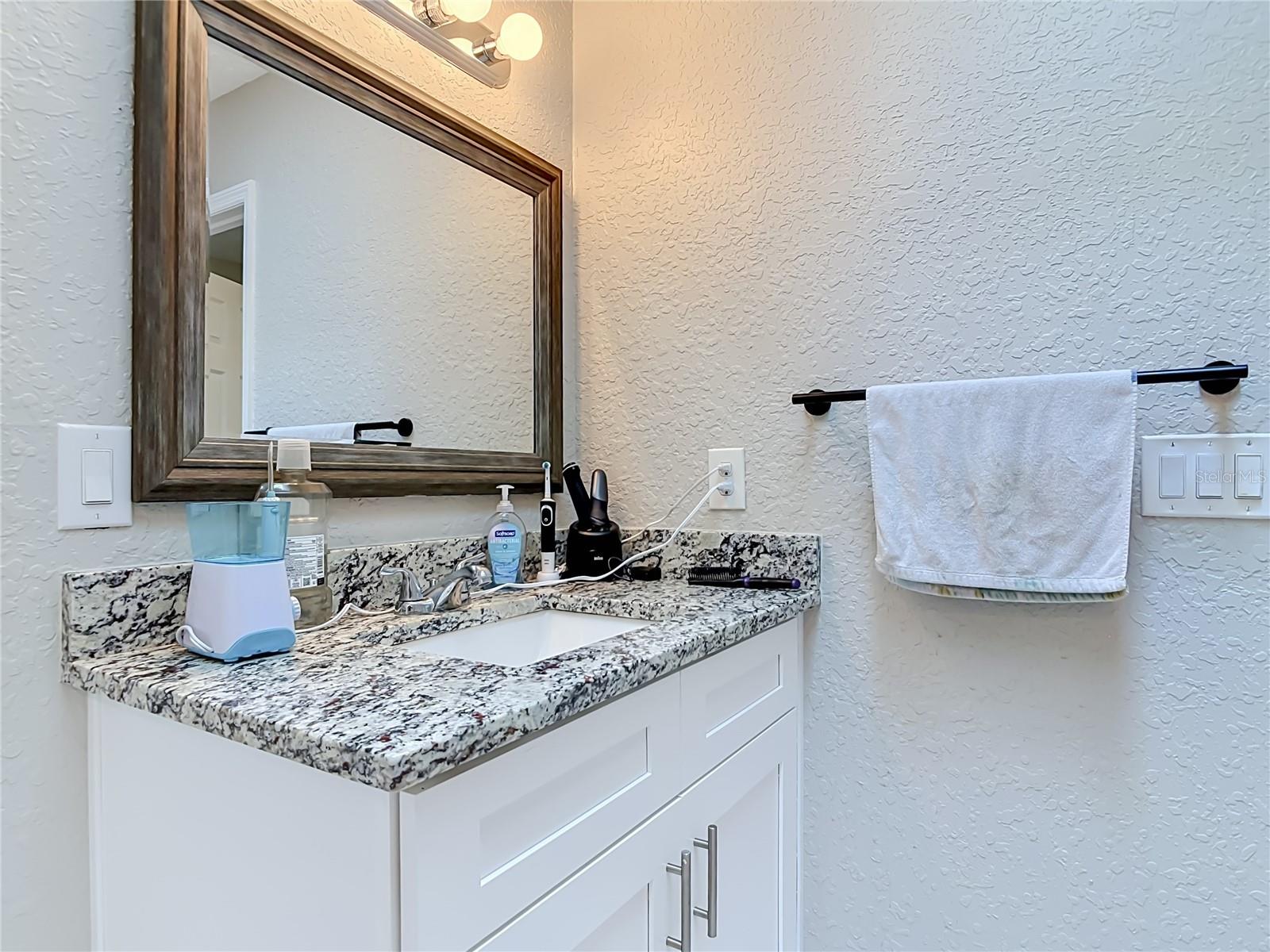 GLEN OAKS - Residential