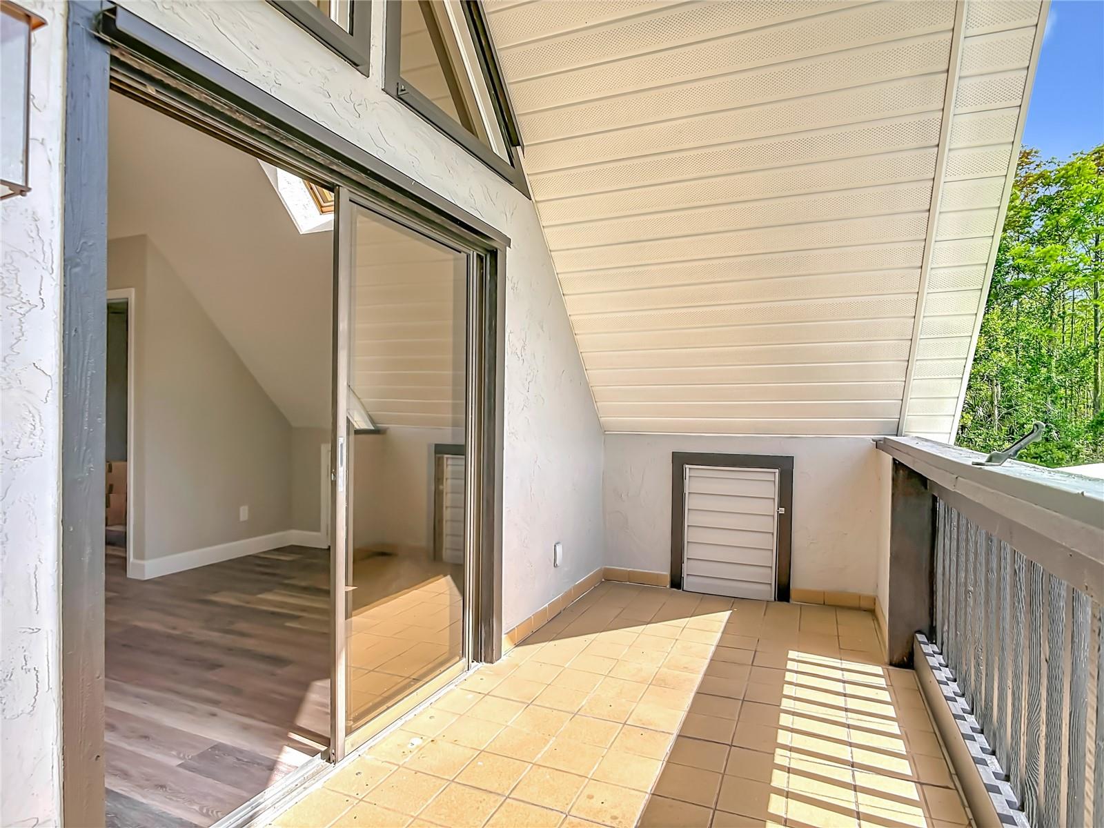 GLEN OAKS - Residential