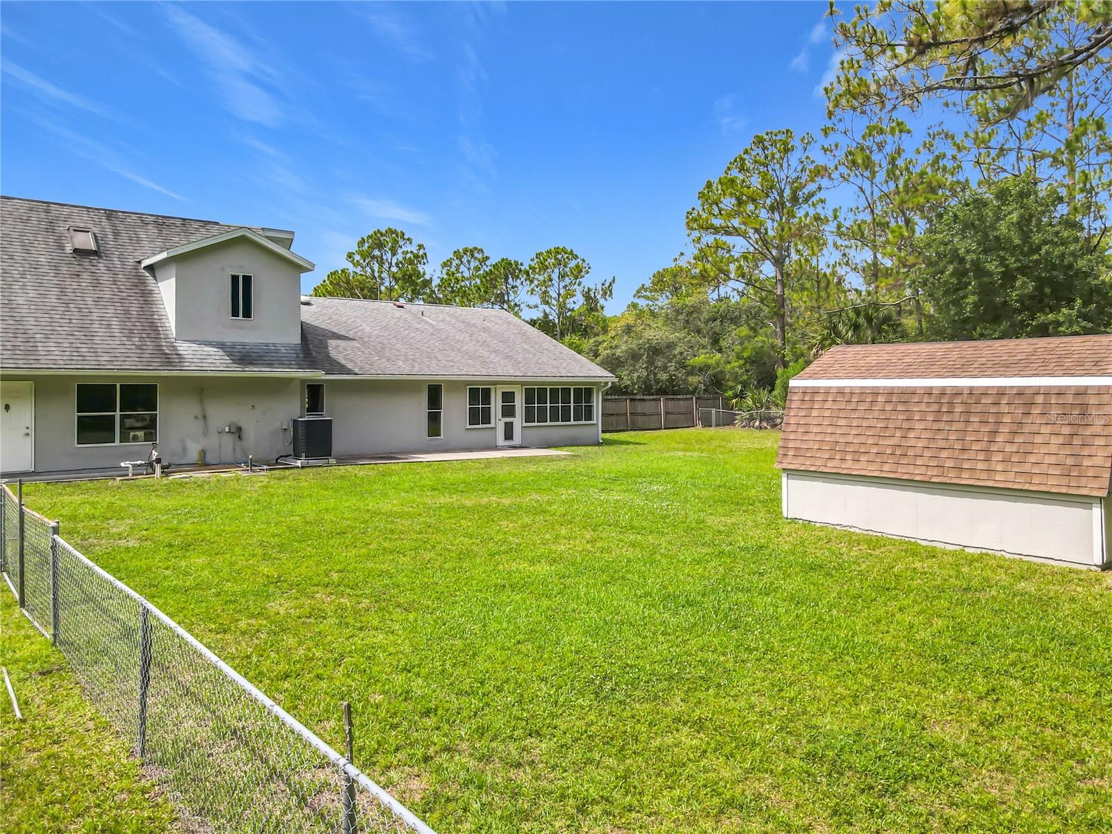 GLEN OAKS - Residential