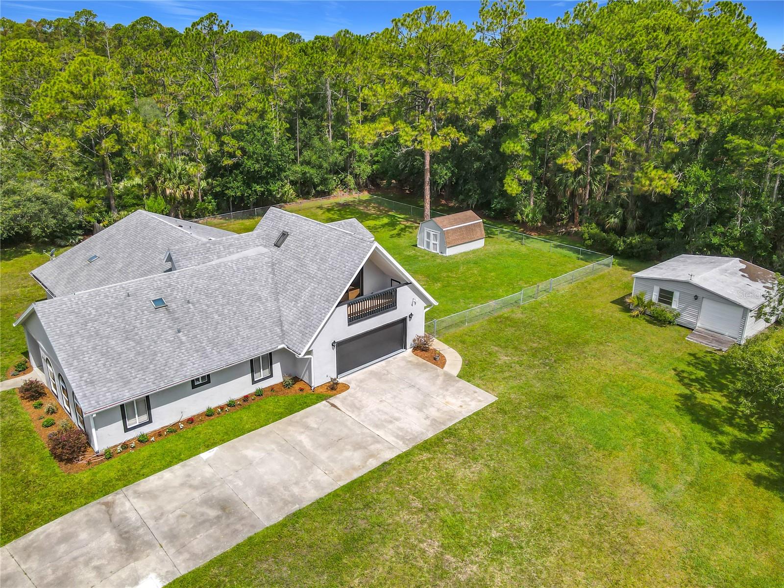 GLEN OAKS - Residential