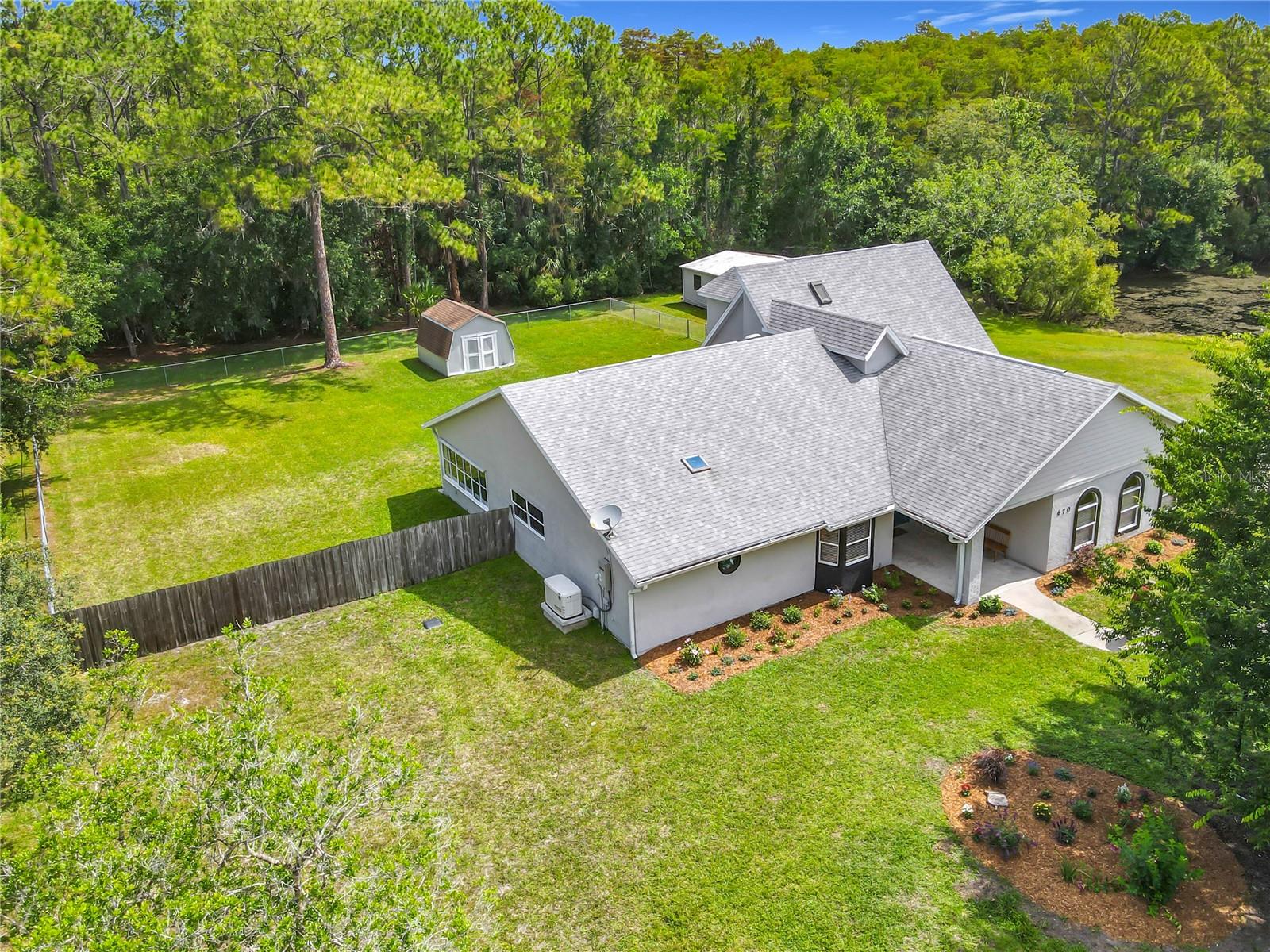 GLEN OAKS - Residential
