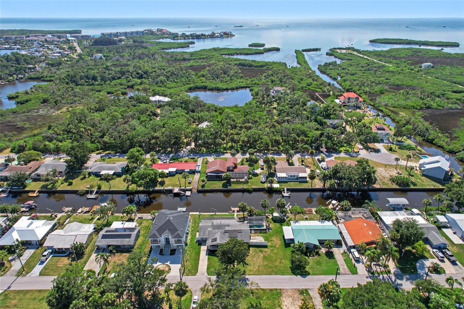 MARTHAS VINEYARD - Residential