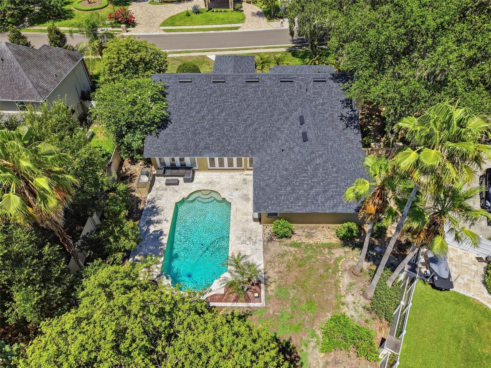 CRESCENT LAKE - Residential