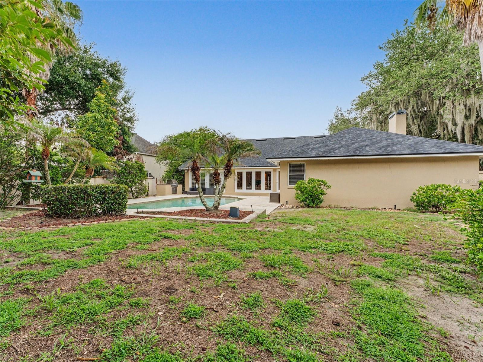 CRESCENT LAKE - Residential