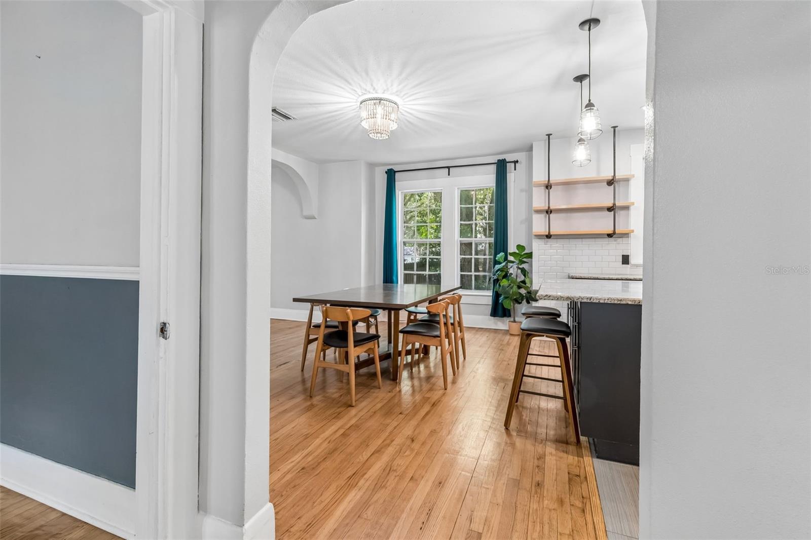 DEMOREST - Residential