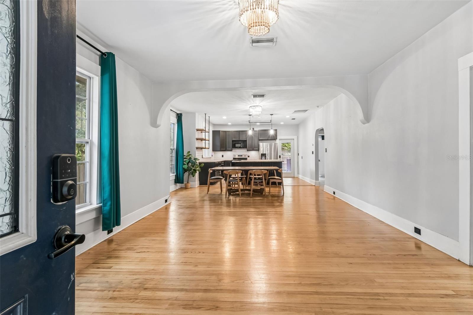 DEMOREST - Residential