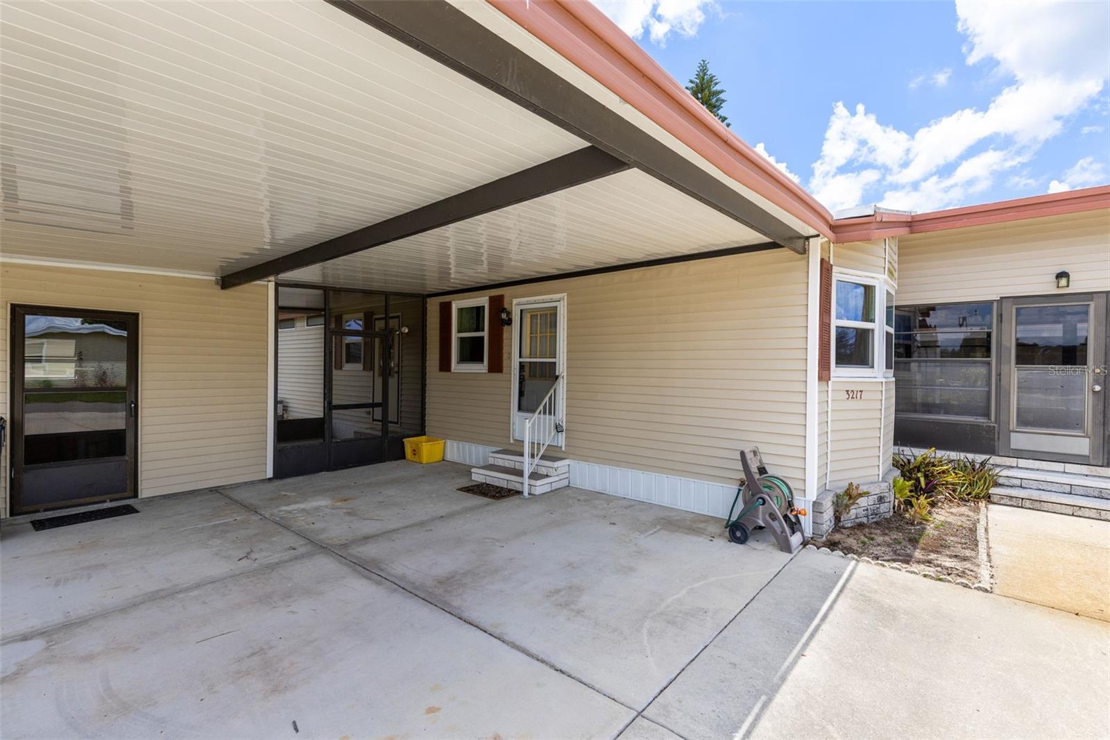 TAVARES FOX RUN MOBILE HOME - Residential