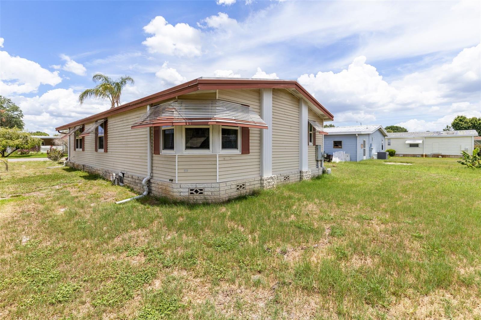 TAVARES FOX RUN MOBILE HOME - Residential