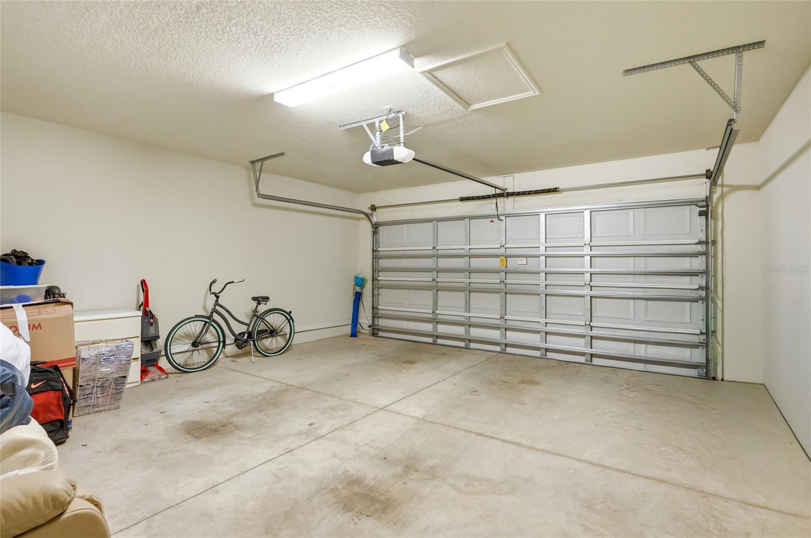 EVERBE PHASE 1A - Residential Lease