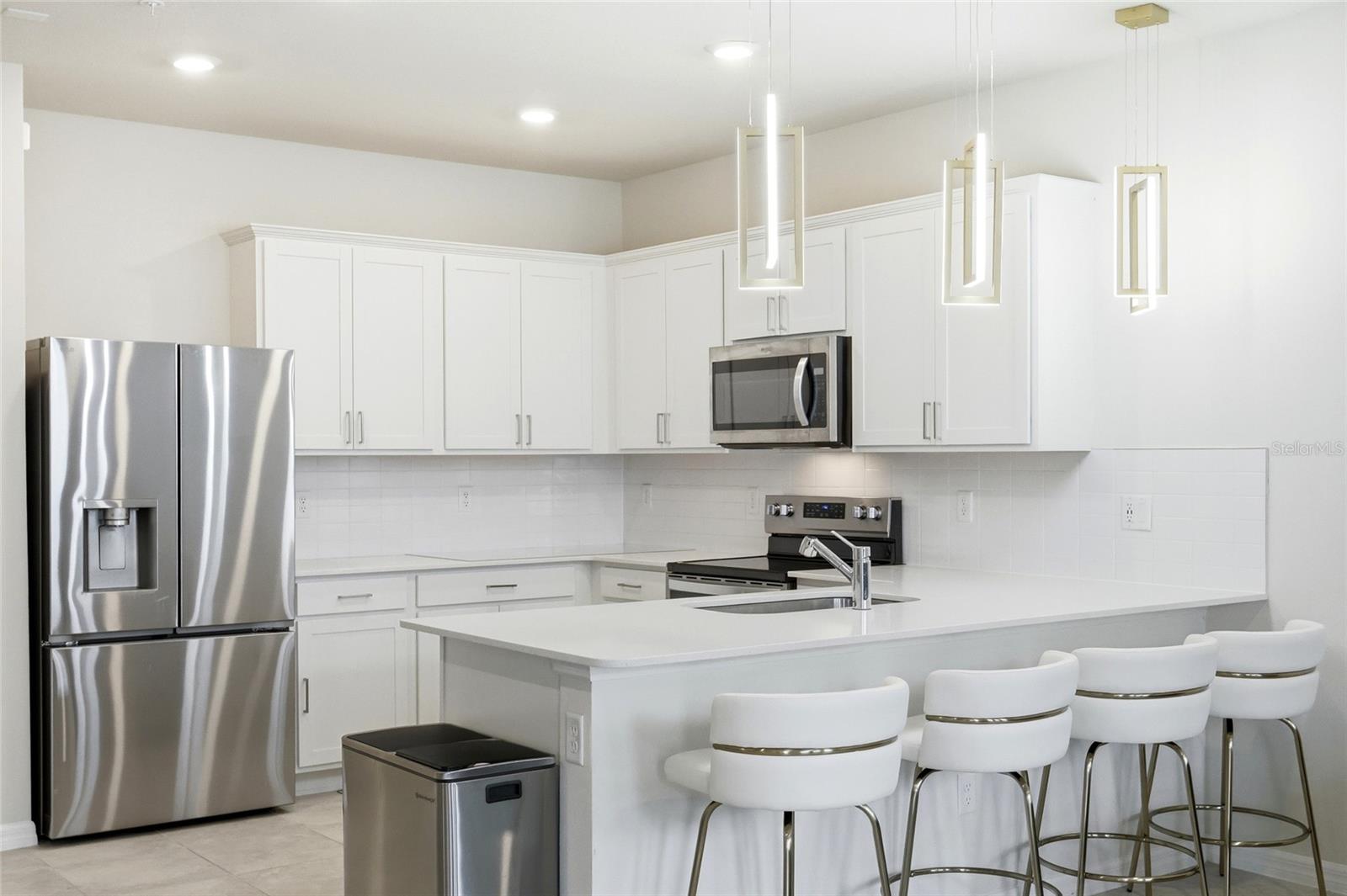 EVERBE PHASE 1A - Residential Lease
