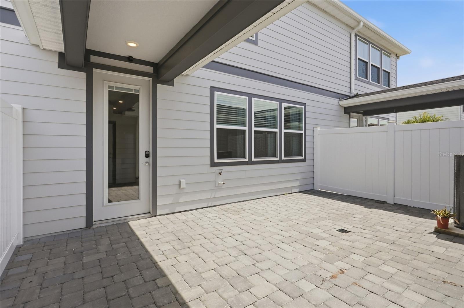 EVERBE PHASE 1A - Residential Lease