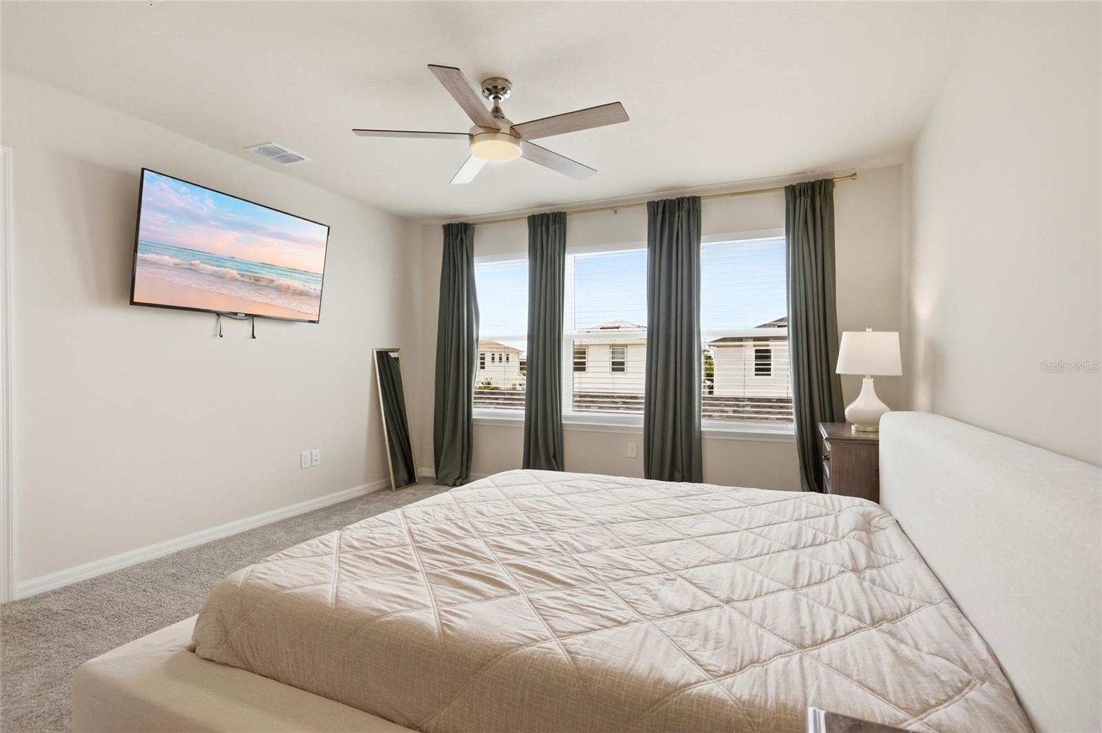 EVERBE PHASE 1A - Residential Lease