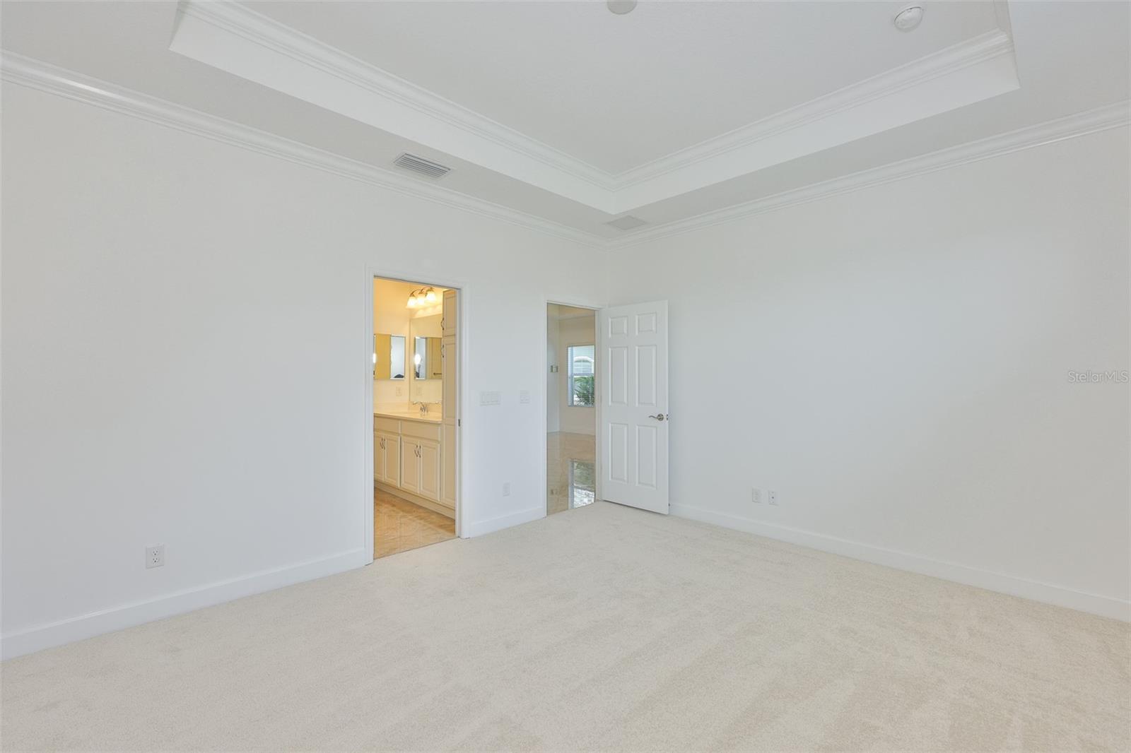 SUN CITY CENTER UNIT 274 & 2 - Residential
