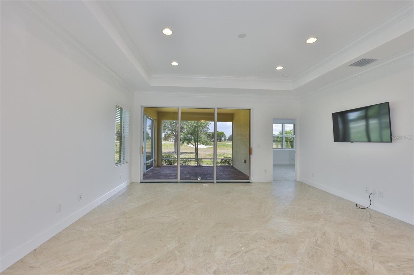 SUN CITY CENTER UNIT 274 & 2 - Residential