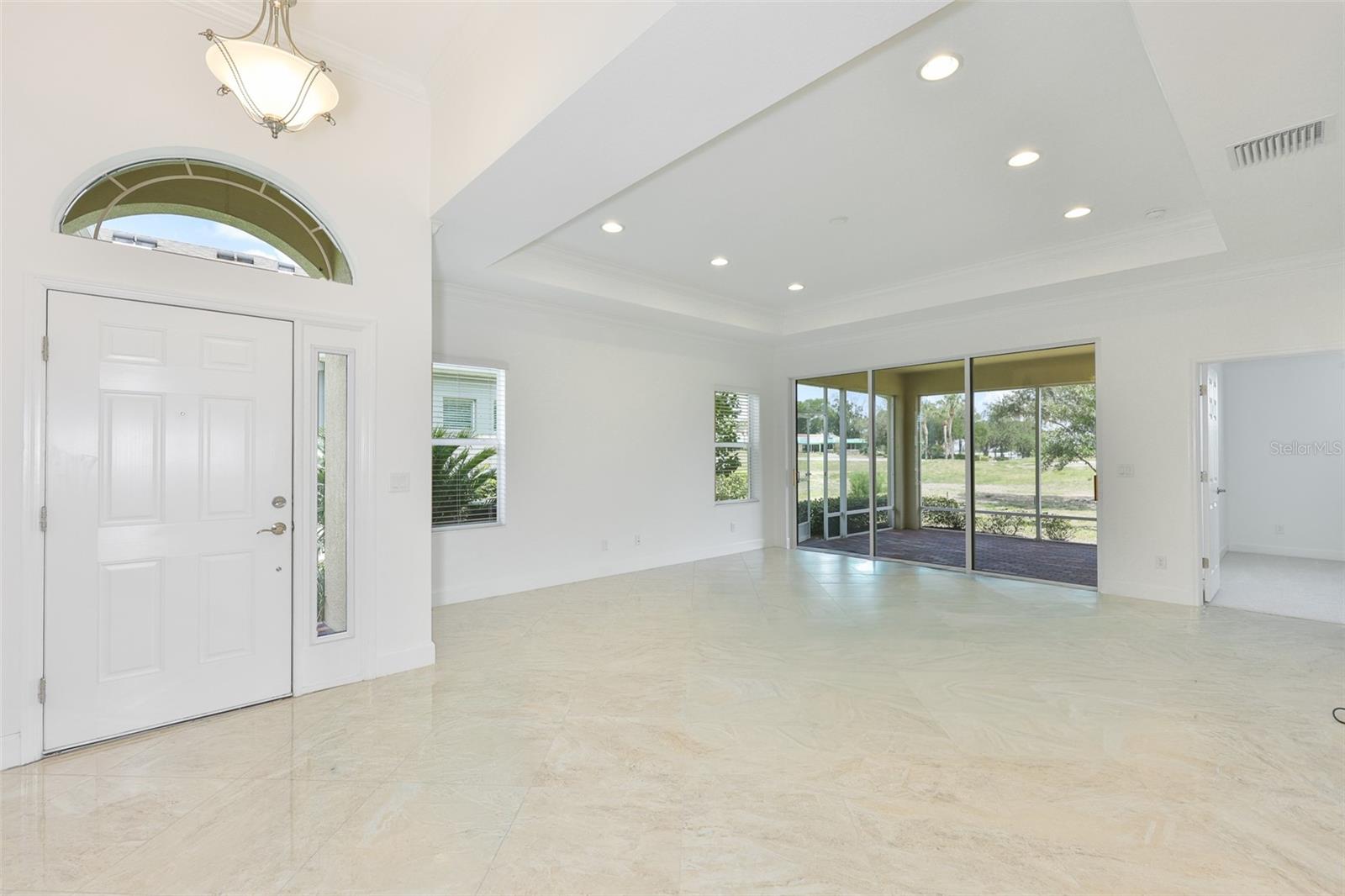 SUN CITY CENTER UNIT 274 & 2 - Residential