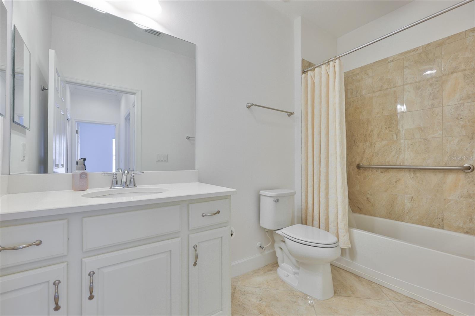 SUN CITY CENTER UNIT 274 & 2 - Residential