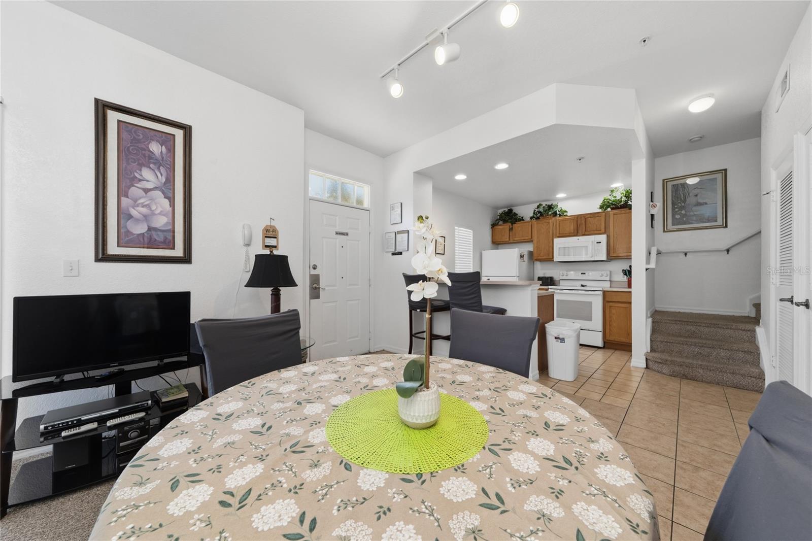 VENETIAN BAY VILLAGE CONDO PH 3 - Residential