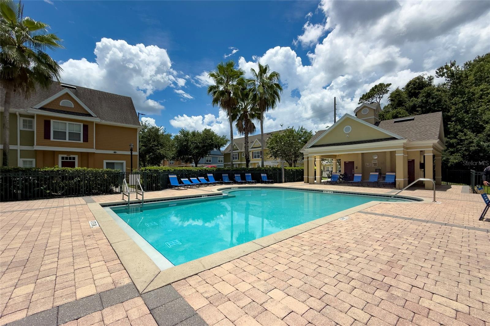 VENETIAN BAY VILLAGE CONDO PH 3 - Residential