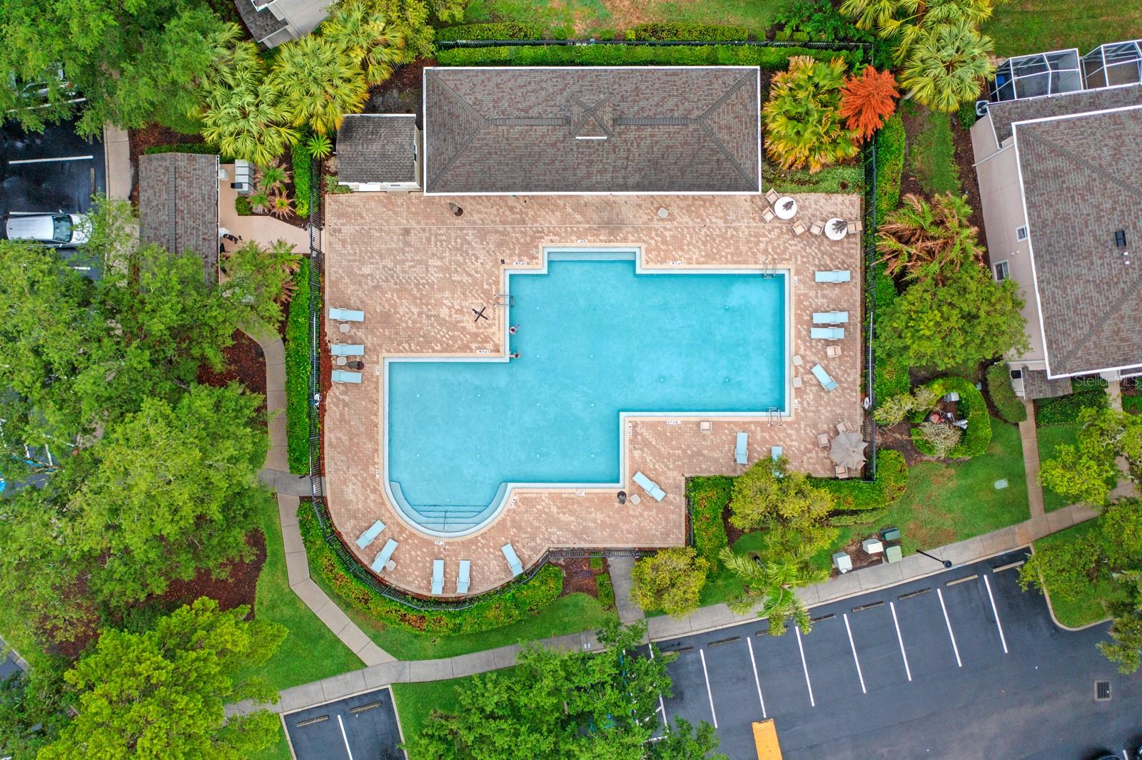 FISHHAWK RANCH TWNHMS PH - Residential