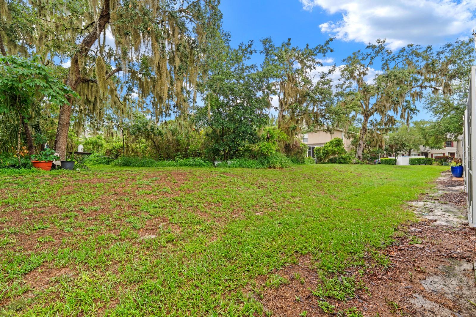 FISHHAWK RANCH TWNHMS PH - Residential