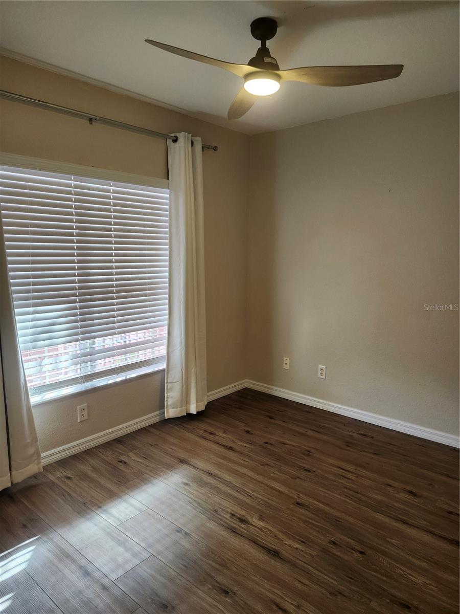 LAKE VIEW II/HERITAGE LAKE PARK - Residential Lease