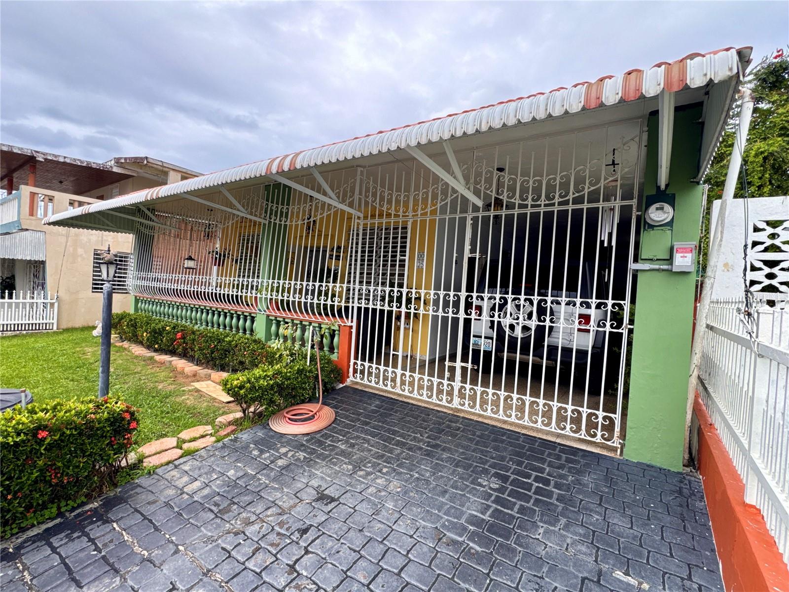 SANTA JUANITA - Residential