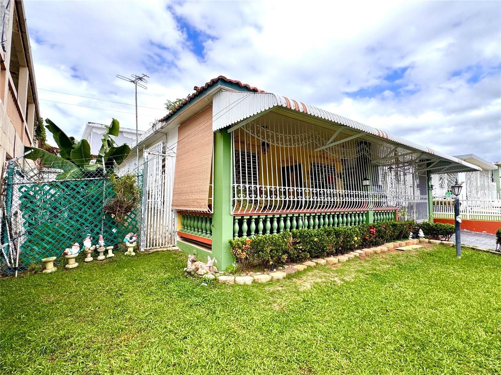 SANTA JUANITA - Residential