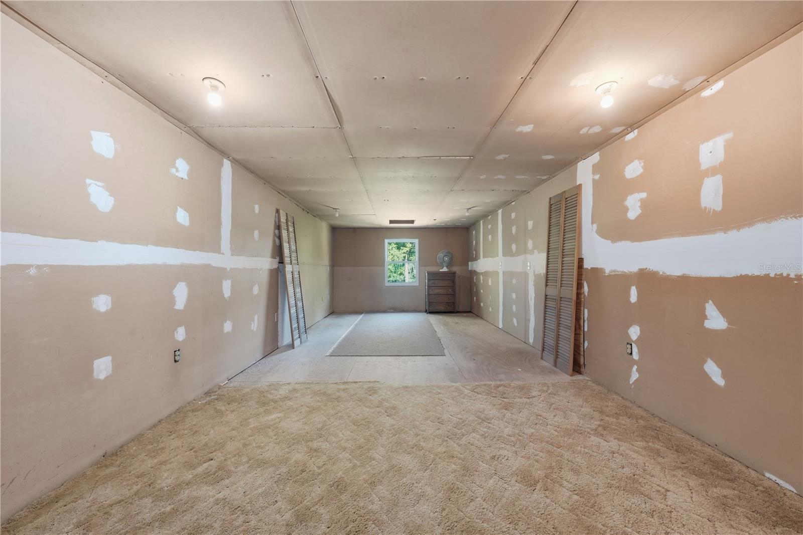 KINNELLS PIERSON - Residential