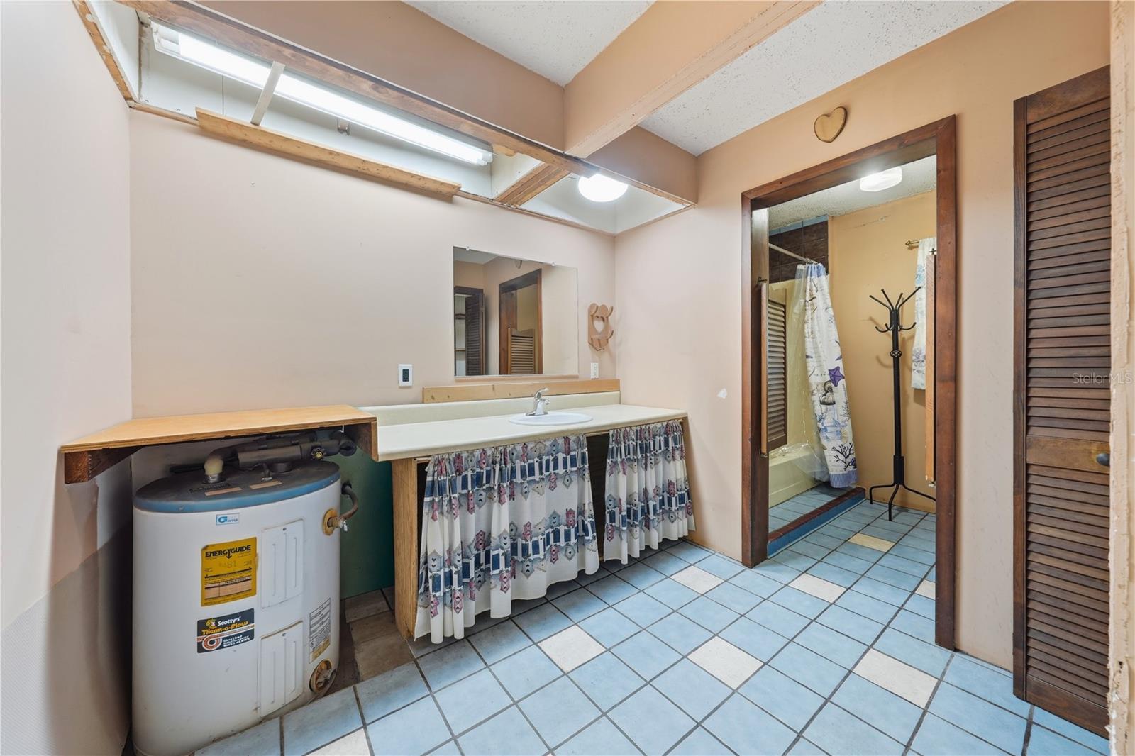 KINNELLS PIERSON - Residential