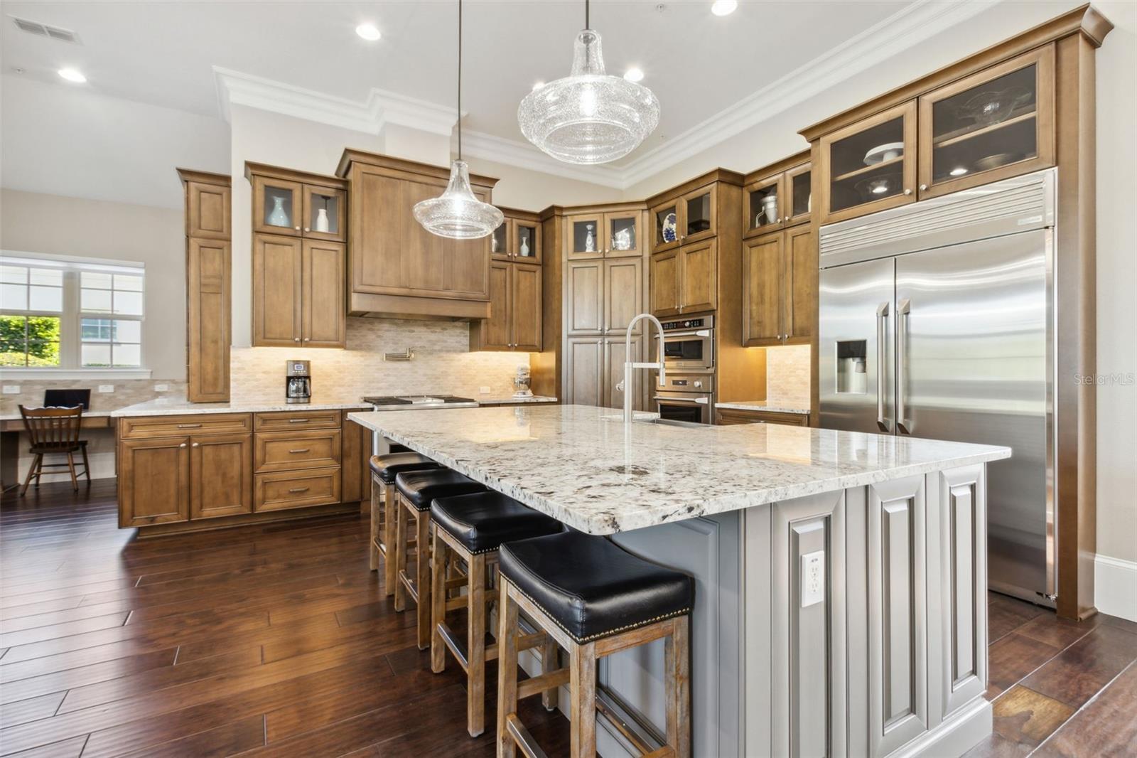 BALDWIN PARK - Residential