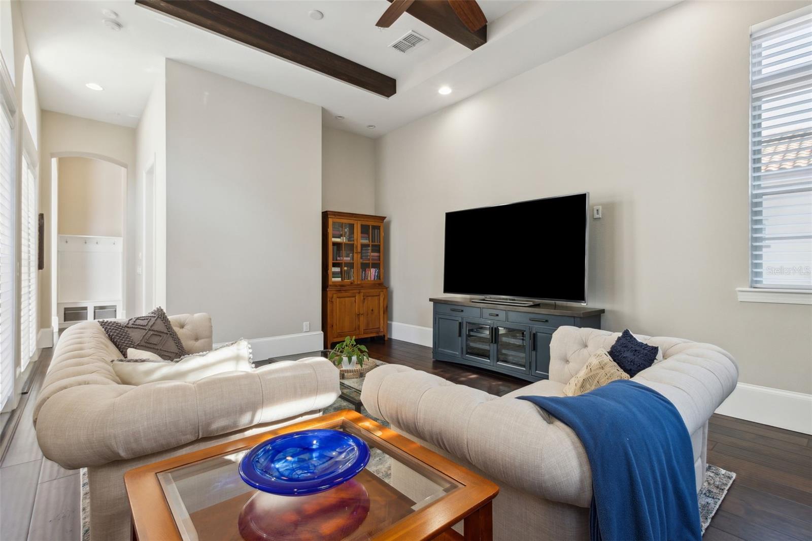 BALDWIN PARK - Residential
