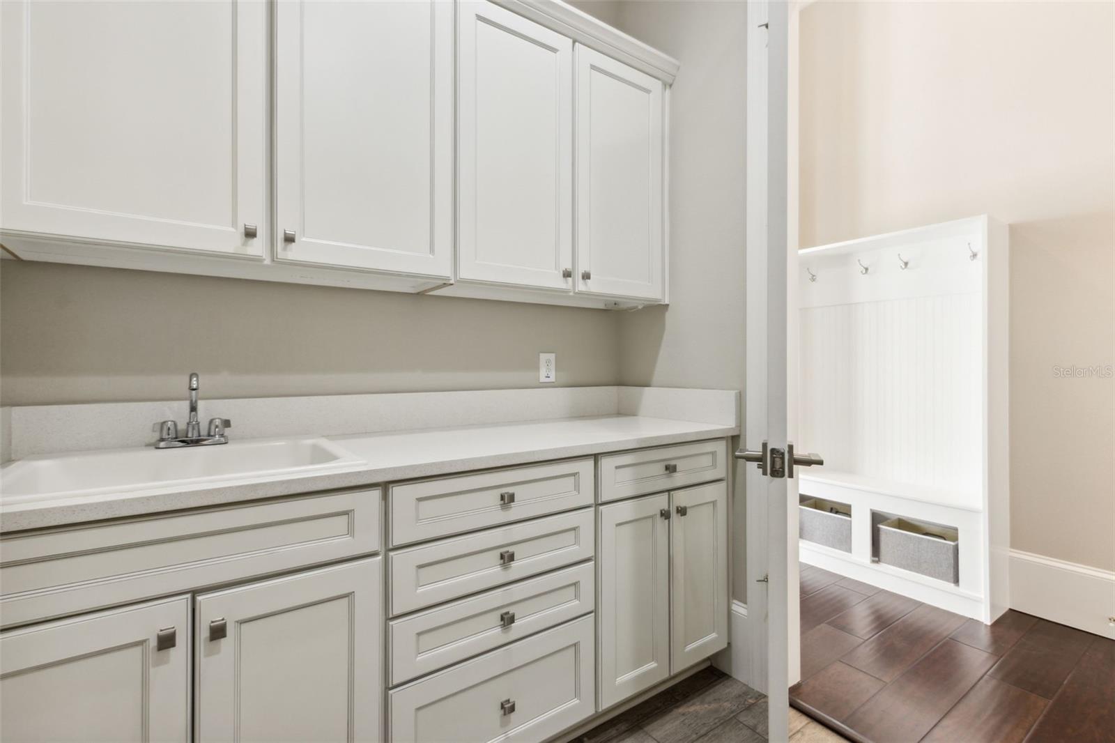 BALDWIN PARK - Residential
