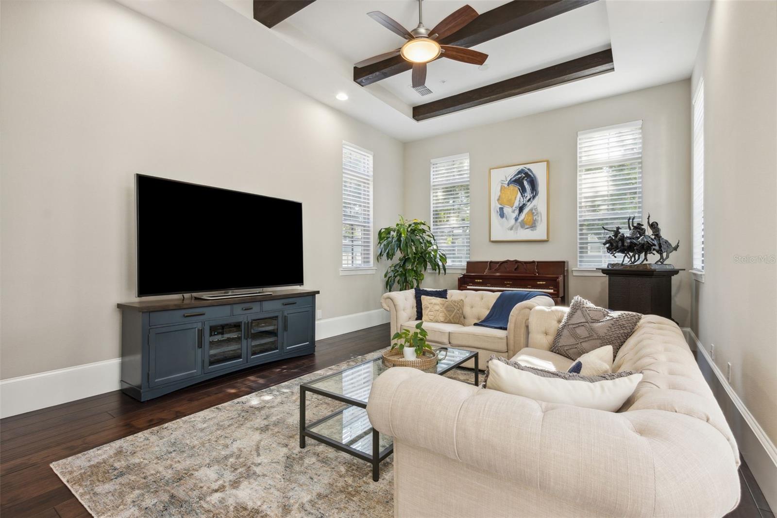 BALDWIN PARK - Residential