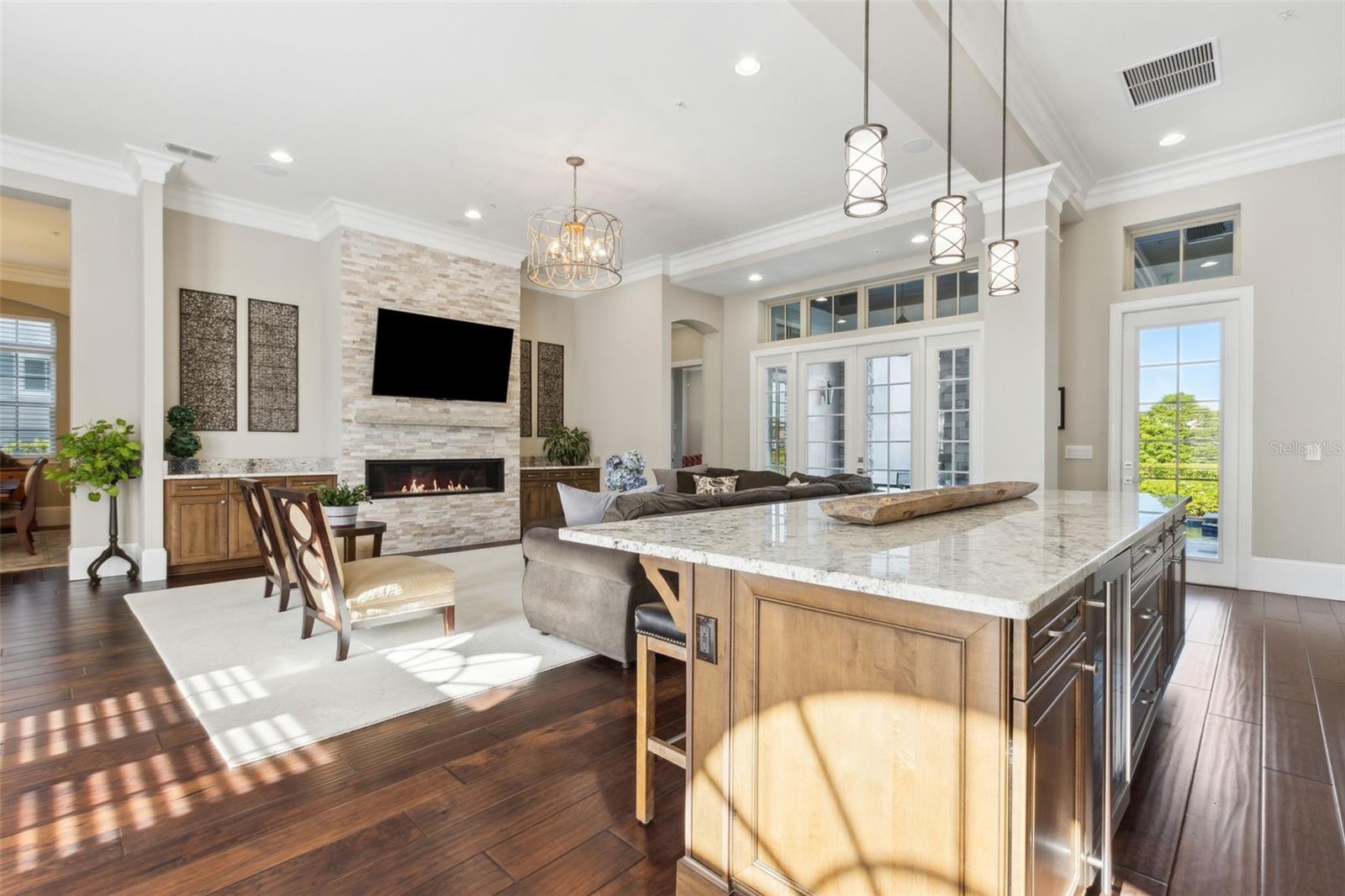 BALDWIN PARK - Residential