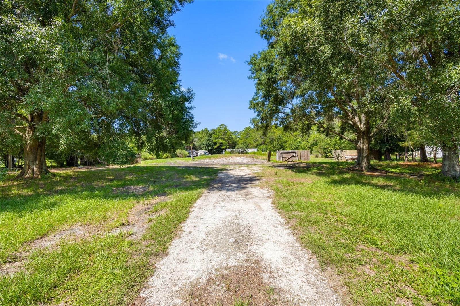 COUNTRY TRAILS PH 03 - Land