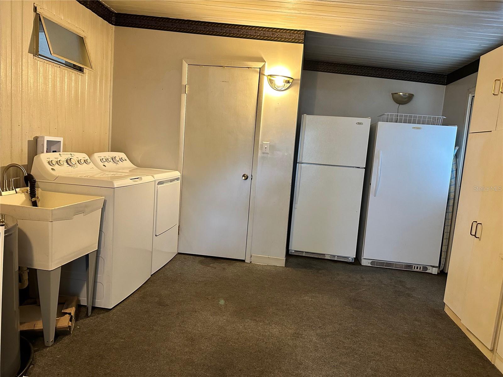 ASTATULA E LAKE HARRIS ESTATES ADD 07 - Residential Lease