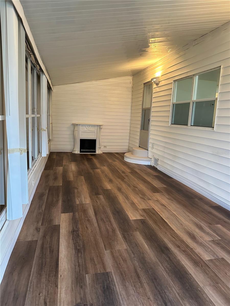 ASTATULA E LAKE HARRIS ESTATES ADD 07 - Residential Lease