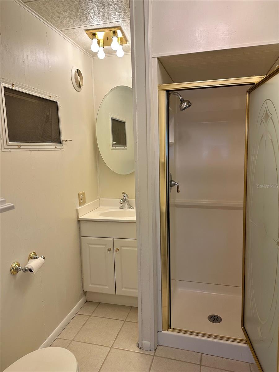 ASTATULA E LAKE HARRIS ESTATES ADD 07 - Residential Lease