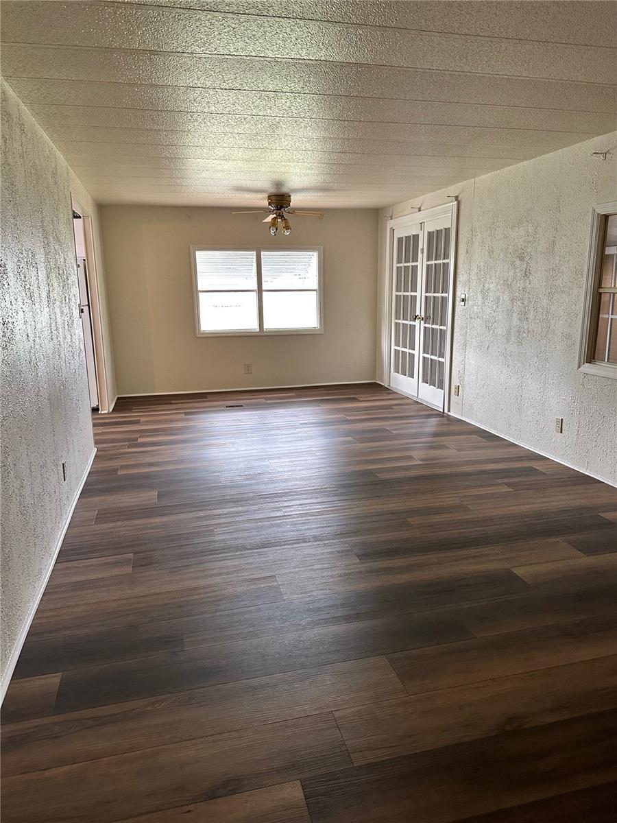 ASTATULA E LAKE HARRIS ESTATES ADD 07 - Residential Lease