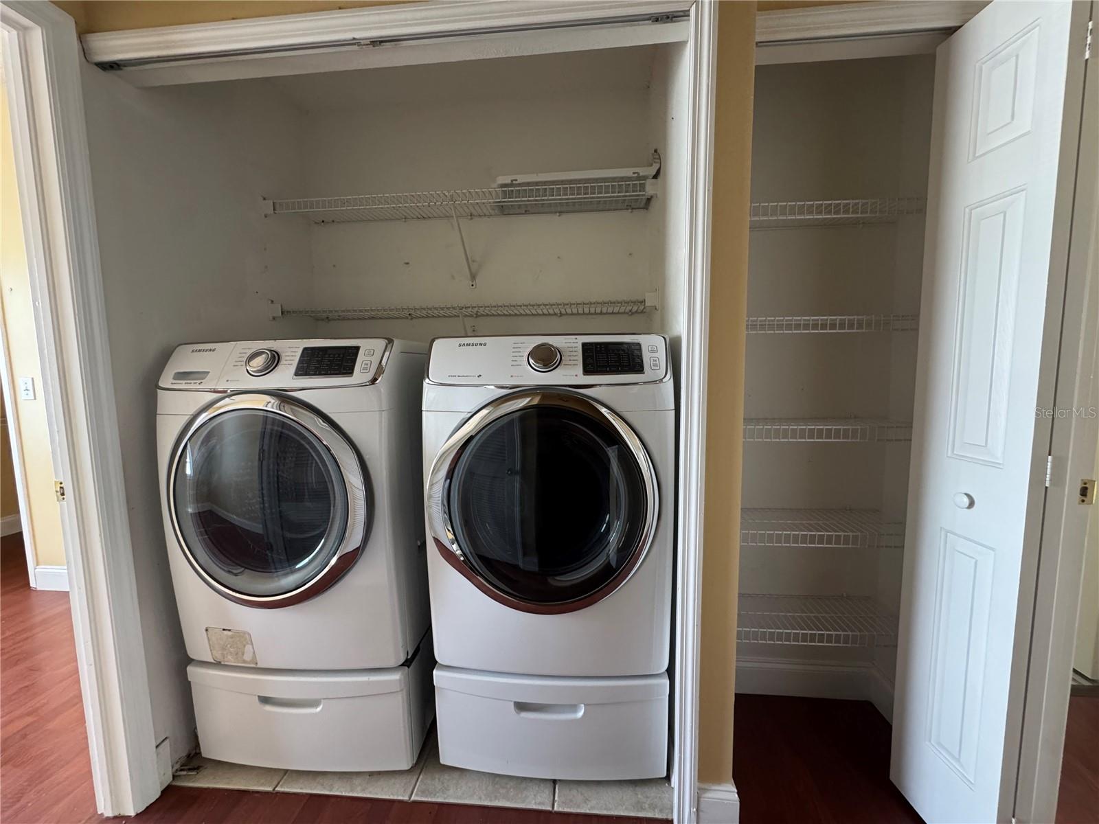 OSPREY RUN TWNHMS PH 2 - Residential