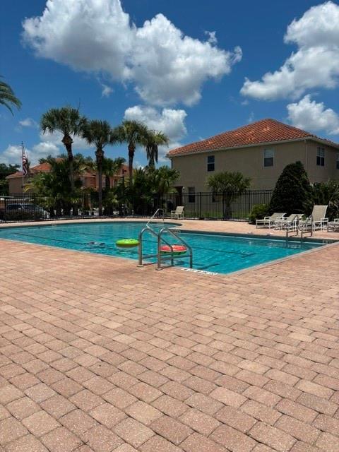 PARADISE CAY - Residential Lease